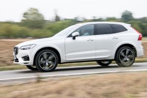 2017 Volvo XC60 D4 R-Design